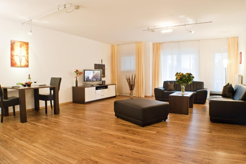 Serviced Apartments Kurpfalzhof 오프터스하임 객실 사진