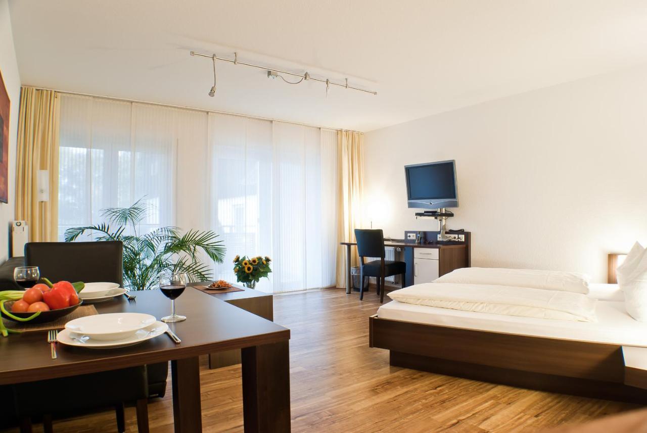 Serviced Apartments Kurpfalzhof 오프터스하임 객실 사진